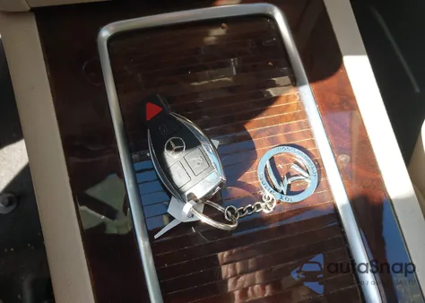 2015 Mercedes-Benz Glk 350 4Matic из США, поврежденный, VIN WDCGG8JB5FG341221